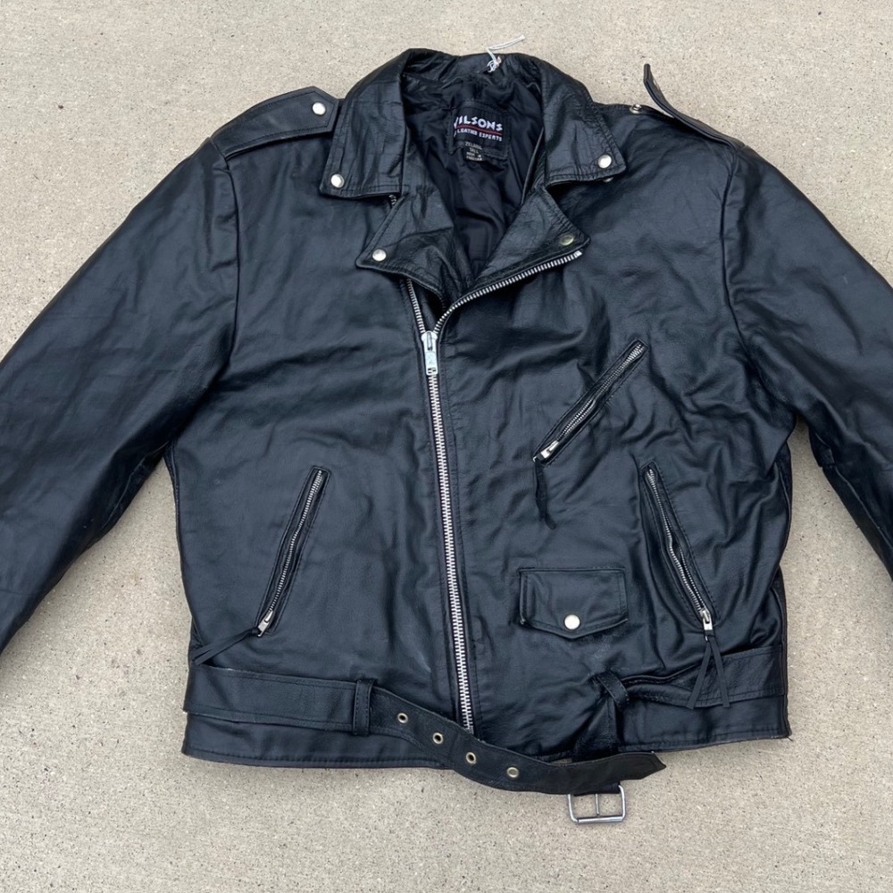 Wilsons Leather Mens 2XL Tall Black Leather Biker Moto Jacket Vintage Belted